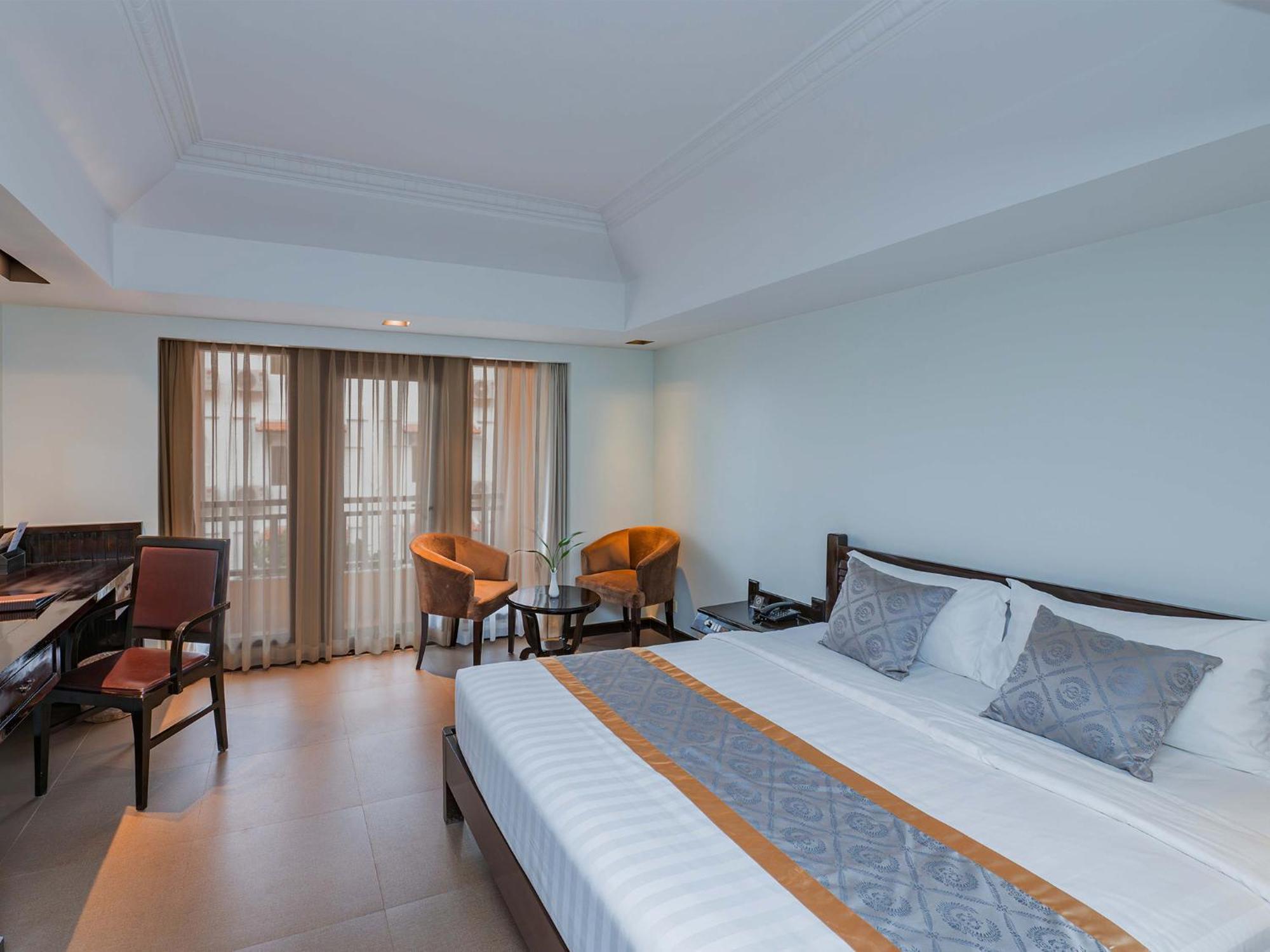 Sokchea Angkor Hotel Сіємреап Екстер'єр фото
